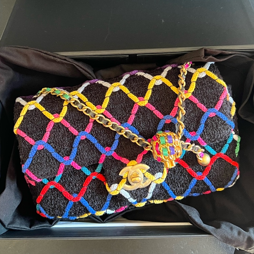 NEW Chanel 22S Mini Crush Tweed Black Red Yellow Blue Wool Flap Bag Crossbody